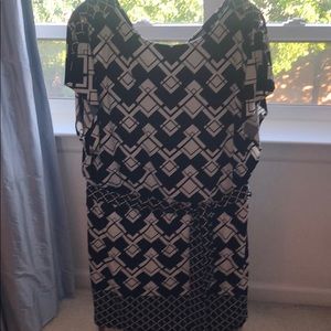 WHBM Art Deco blk/wh dress L with removable belt